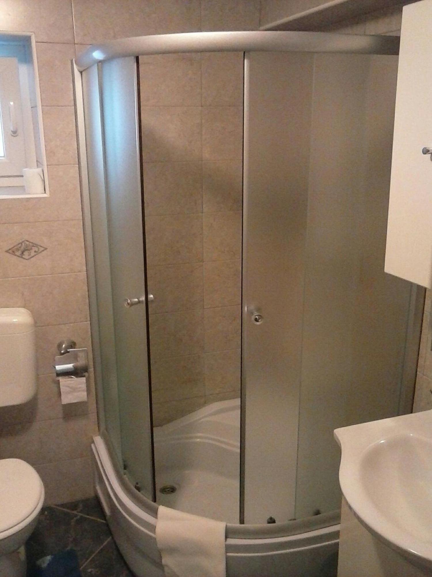 Apartmani Maric Selce Exterior photo